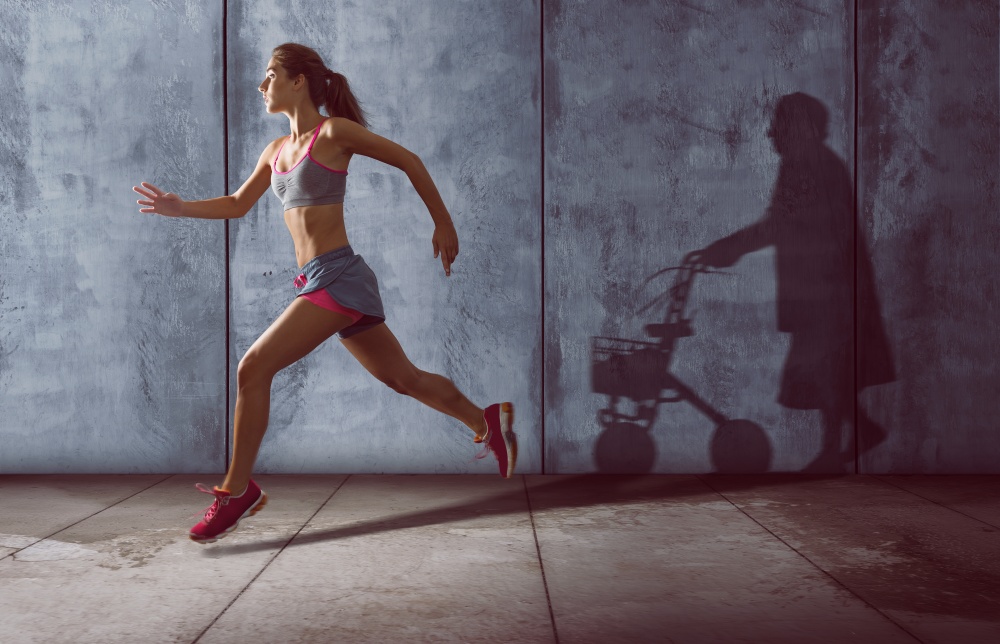 healthy runner next to elderly with sarcopenia